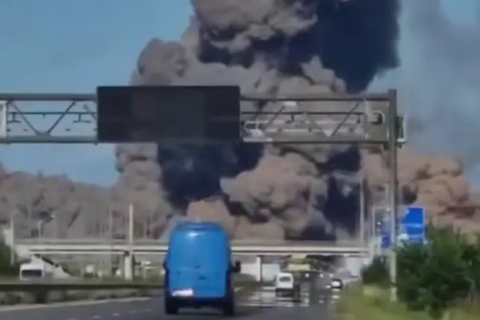 Под Житомиром на АЗС произошел взрыв (видео)