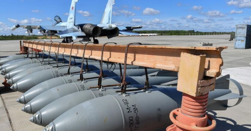 Окупанти за два тижні скинули на Сумщину майже 200 керованих авіабомб