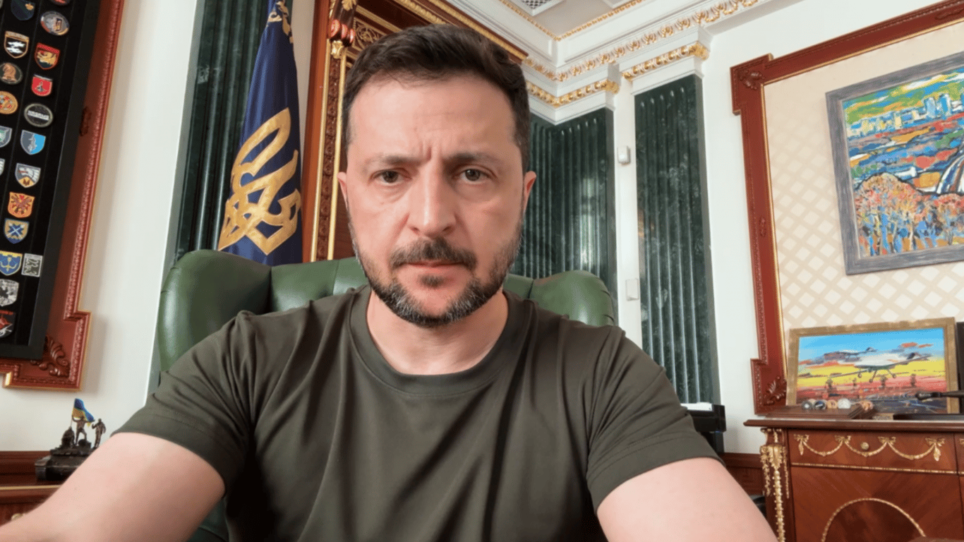 Відповіді на удари РФ та зміни в уряді — звернення Зеленського