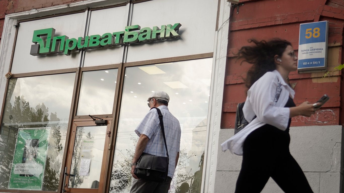 Pr PrivatBank i lokaty - jak klientka ledwo nie straciła 100 tys. dolarów