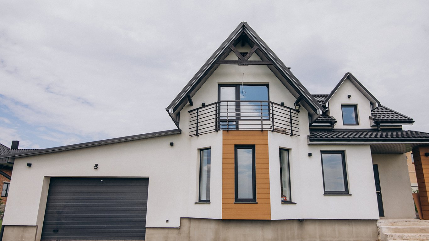How many houses can one person own - what the law says