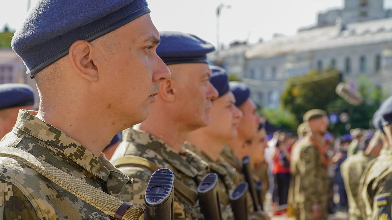 Ohne Warteschlange und Kredit - wer von den Militärangehörigen wird 2025 Wohnungen erhalten