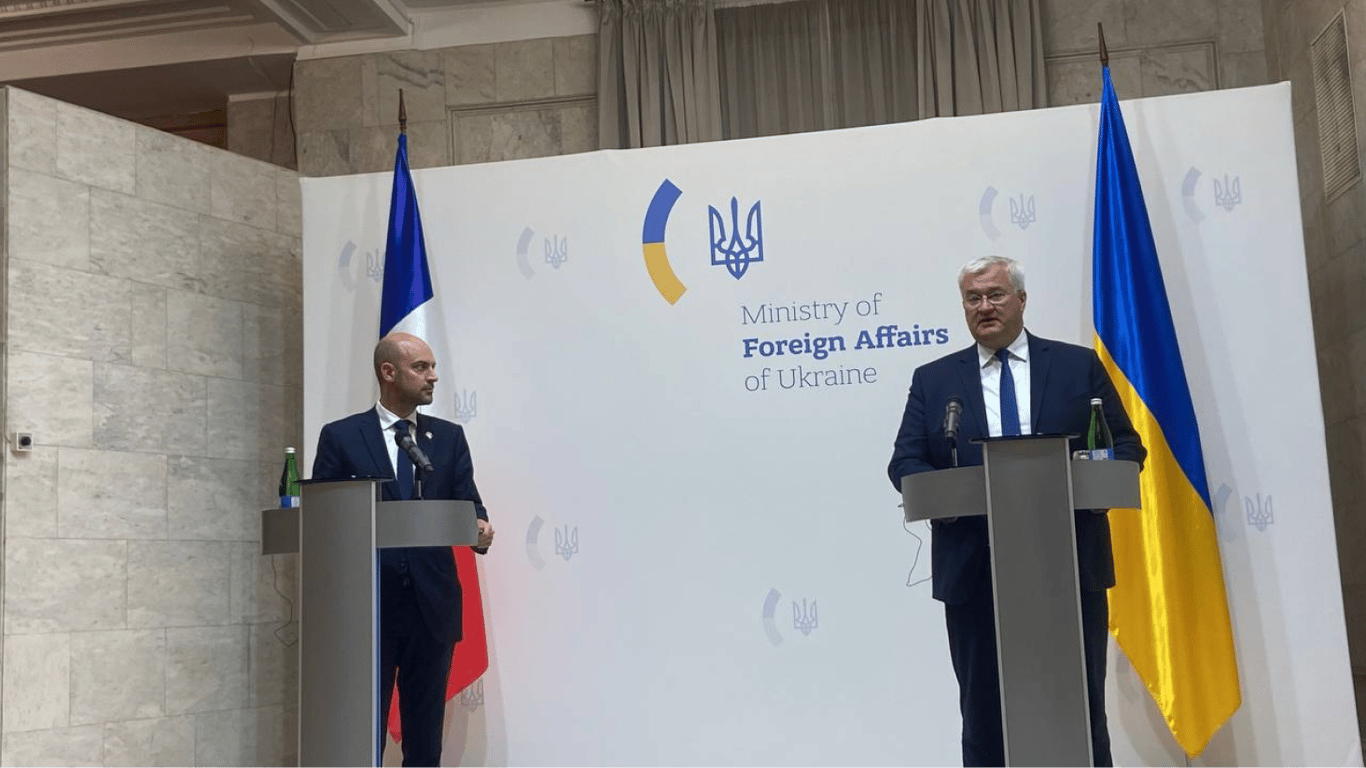 Francja zaintrygowała oświadczeniem w sprawie ukraińskich dronów
