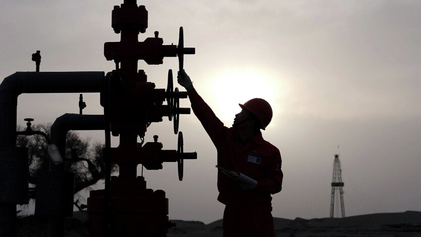 China to Close Largest Refinery of Russian Oil